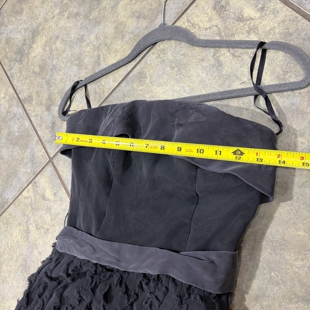 White House Black Market Ruffled Strapless Cocktail Fit N Flare Silk Dress Sz 0 - Picture 9 of 11